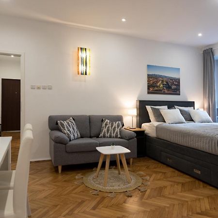 Like Home Zagreb Apartment 외부 사진