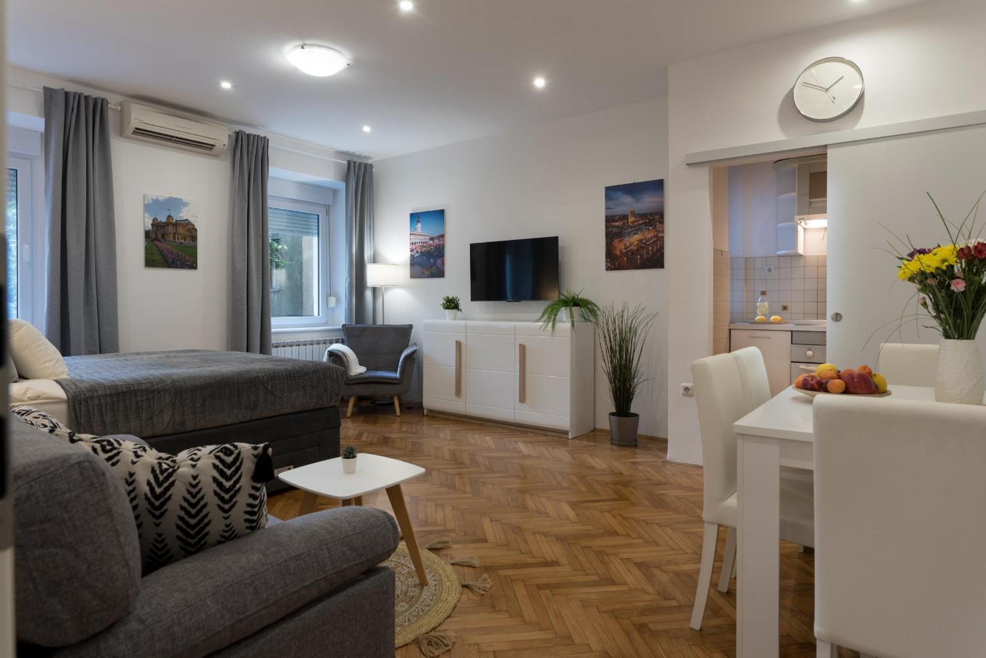 Like Home Zagreb Apartment 외부 사진